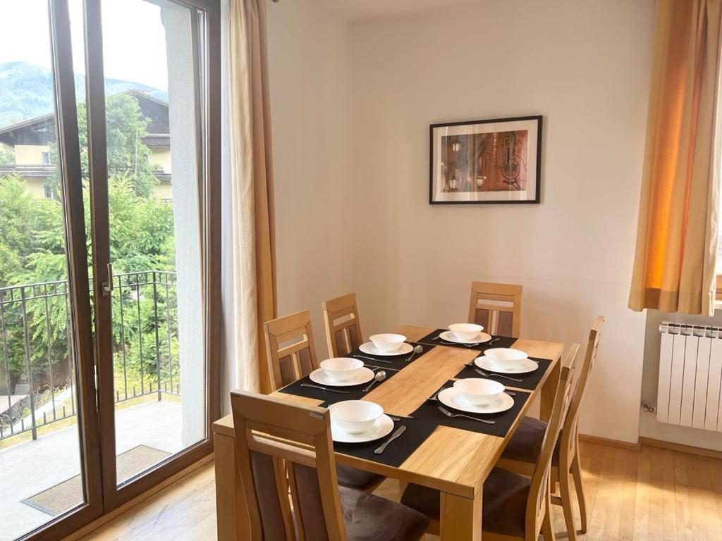 Four Seasons Getaway Διαμέρισμα Τσελ αμ Ζέε Εξωτερικό φωτογραφία
