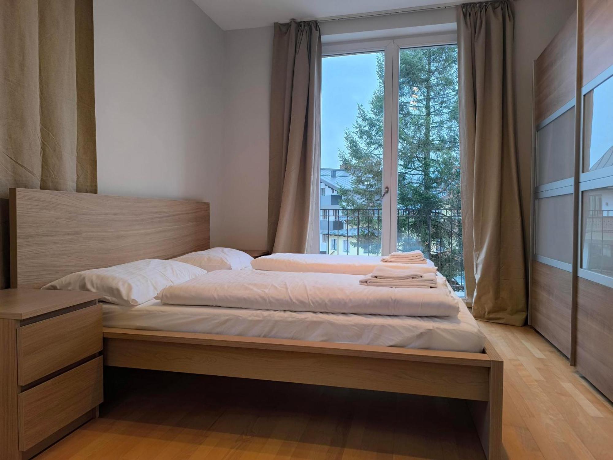 Four Seasons Getaway Διαμέρισμα Τσελ αμ Ζέε Εξωτερικό φωτογραφία